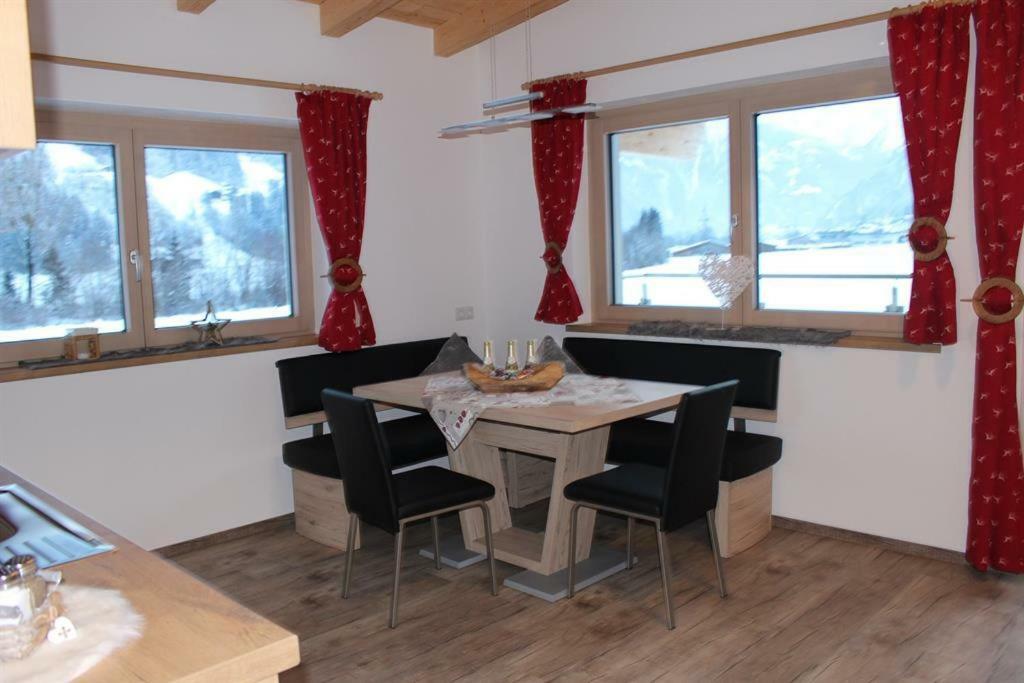Alpinjuwel In Hippach Apartment Bagian luar foto
